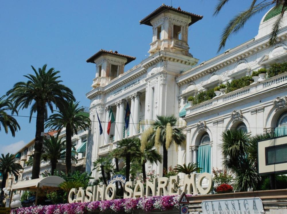 Ylli House Sanremo Apartment ภายนอก รูปภาพ